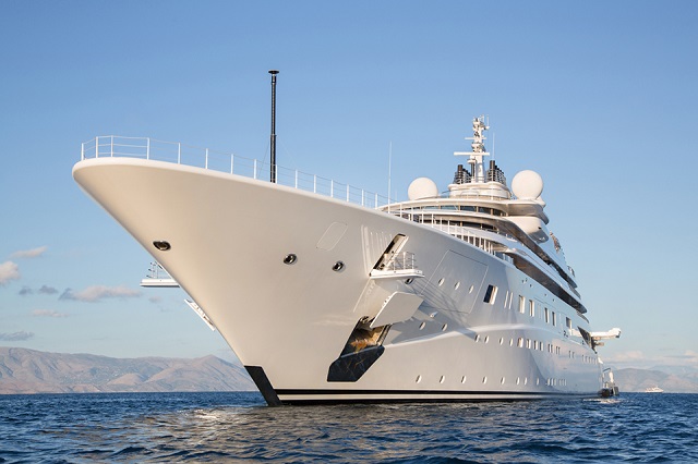 Looking For The Best Destinations To Charter The Yachts?